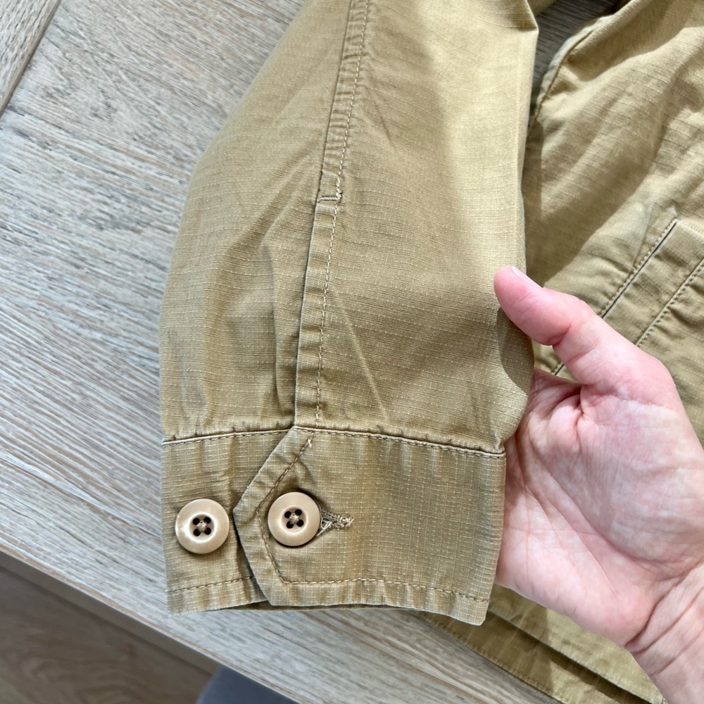 Vuori Women's Ripstop Utility Jacket - Picture 7 of 8